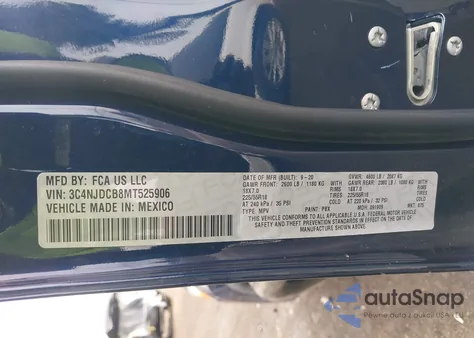 2021 Jeep Compass Limited 4X4 z USA, uszkodzony, nr VIN 3C4NJDCB8MT525906